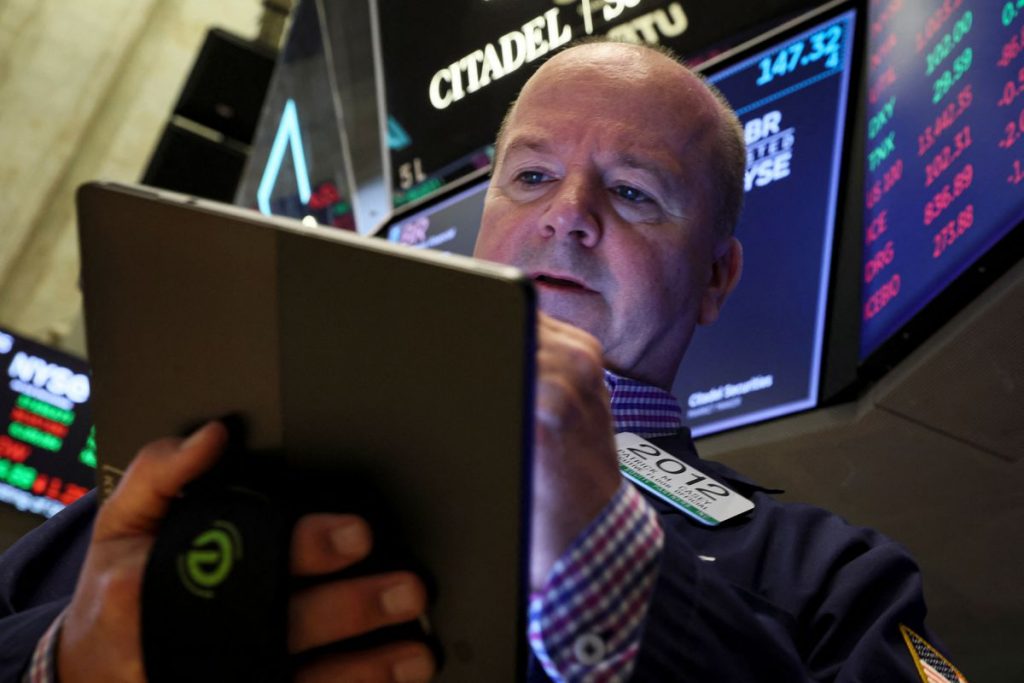 Citi sees near-term peak in oil prices