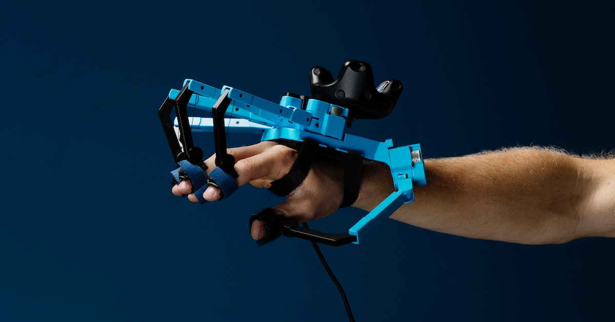 30 years later, Nintendo’s weirdest hardware flop could finally catch on