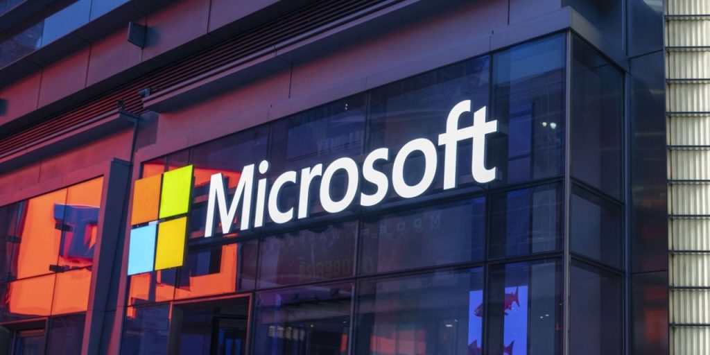 Why the AI Boom Is Good for Microsoft, but Risky for Tech Hardware Makers