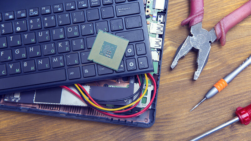 Where Does Stratasys Ltd (SSYS) Stock Fall in the Computer Hardware Field After It Has Fallen -12.64% This Week?