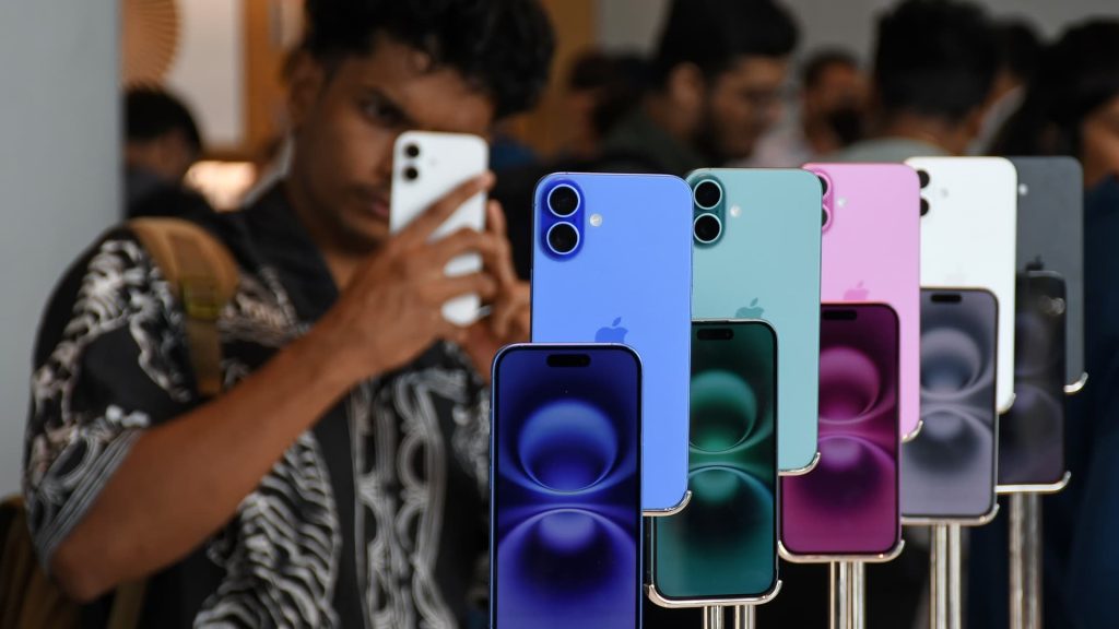 Apple’s AI strategy comes into question