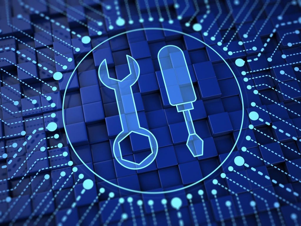 20 Tech Experts On Emerging Hardware Trends Businesses Must Watch